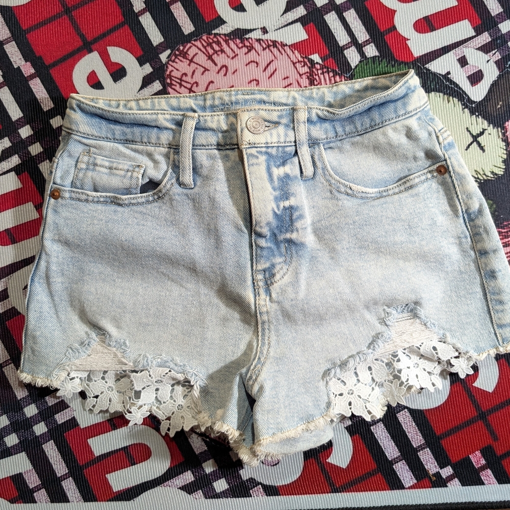 Wild Fable Light Blue Jean Shorts with Lace Detail Size 4 Shorties